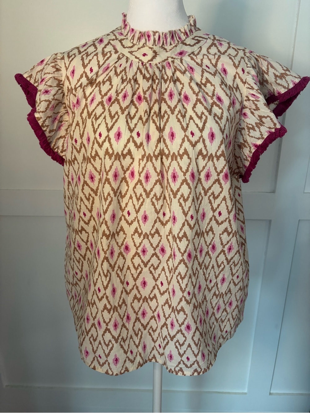 THML Women’s Pink & Brown Printed Sleep Top size medium